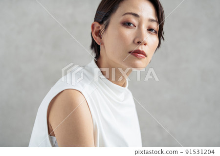 一個中年婦女的肖像 91531204