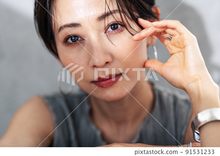 一個中年婦女的肖像 91531233