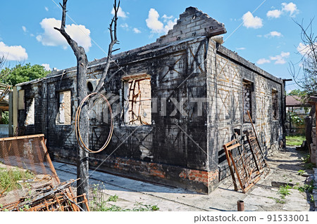 View from the ruined houses on the street after the air raid. 91533001