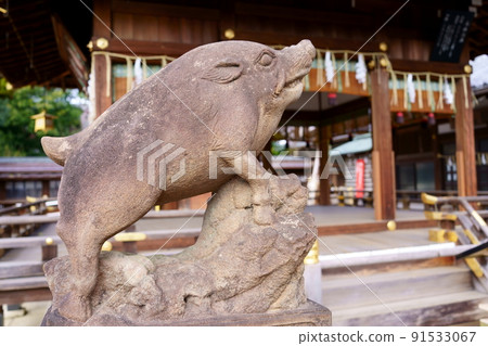 Koma wild boar at Goo Shrine (Kamigyo-ku, Kyoto) Koma wild boar at Goo Shrine (Kamigyo-ku, Kyoto) 91533067