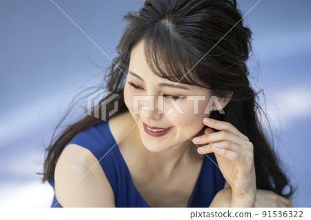 Young woman beauty image portrait Young woman beauty image portrait 91536322
