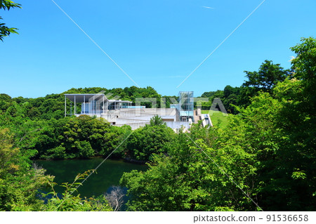 岡崎市的風景和岡崎市美術館 岡崎市的風景和岡崎市美術館 91536658