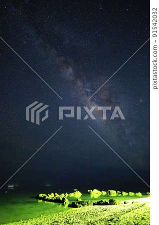 星空保護區石垣島白穗海灘滿天星空 星空保護區石垣島白穗海灘滿天星空 91542032