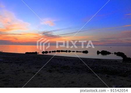 極好的景色!石垣島白穗海灘日出前 極好的景色!石垣島白穗海灘日出前 91542054