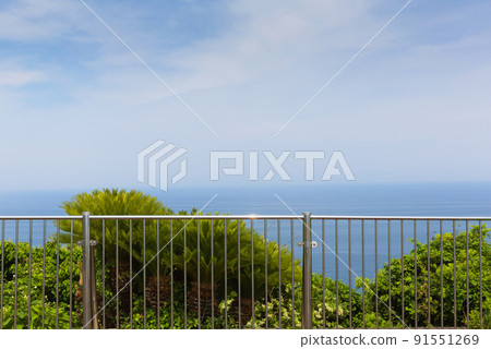 Wakaba and the Pacific Ocean seen from Cape Toi Lighthouse Wakaba and the Pacific Ocean seen from Cape Toi Lighthouse 91551269