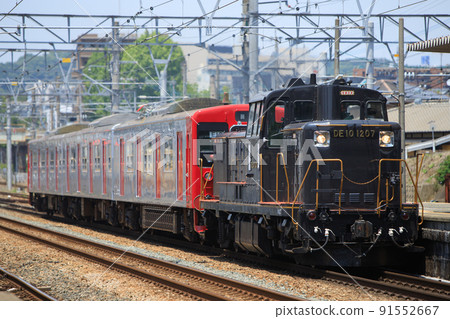 配送列車（JR九州DE10型內燃機車+103系1500系） 91552667