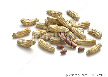 棚拍蒸熟的新鮮花生小吃 91552963