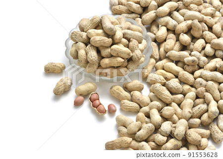 Pile of dry deli peanut snacks 91553628