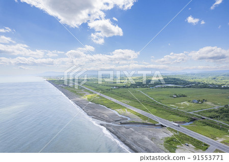 Aerial view of the coast of Tomakomai, Hokkaido 91553771