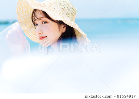 Summer woman portrait 91554917