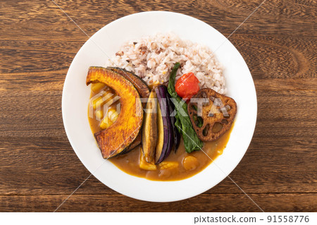 16-grain rice summer vegetable curry 91558776