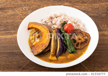16-grain rice summer vegetable curry 91558777