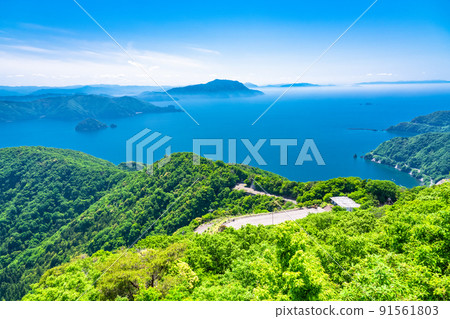 《Fukui Prefecture》 Rainbow Line Summit Park ・ Early summer scenery 91561803