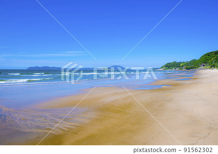 Famous for the singing sand Anego beach Famous for the singing sand Anego beach 91562302