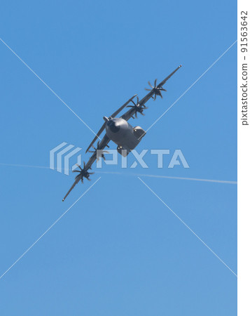 Airbus A400M Transport Aircraft Missile Avoidance? Airbus A400M Transport Aircraft Missile Avoidance? 91563642