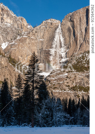 Yosimte falls in Winter 91564362