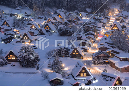 《岐阜縣》積雪的白川鄉/冬季合掌祖村 91565969