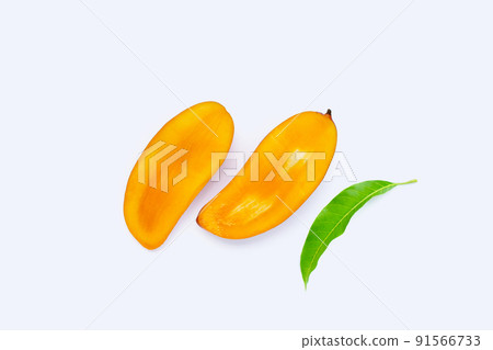 Mango fruit slices on white background. 91566733