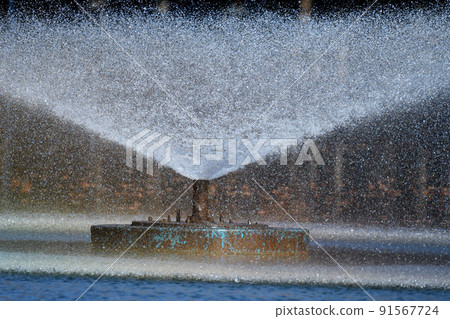 Fountain water drops cool Fountain water drops cool 91567724