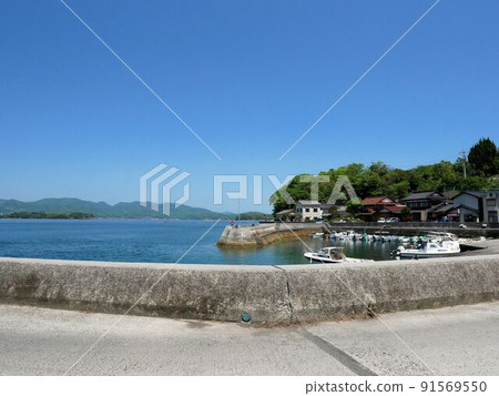 Scenery of Oshiba Island Oshiba Port (Higashi-Hiroshima City, Hiroshima Prefecture) 91569550