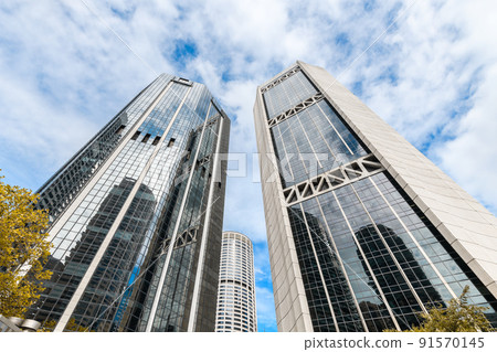 New skyscrapers in Sydney city while looking up New skyscrapers in Sydney city while looking up 91570145