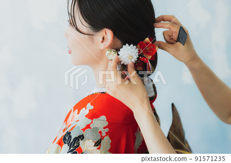 紅色風衣髮型 91571235