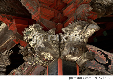 埼玉縣本城市兒玉町東石清水八幡宮供奉殿的守護神 埼玉縣本城市兒玉町東石清水八幡宮供奉殿的守護神 91571499