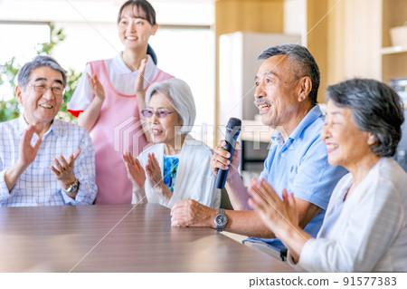 享受休閒的前輩 91577383