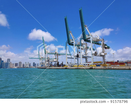 Many containers at Port Miami, one of the largest cargo port Many containers at Port Miami, one of the largest cargo port 91578796