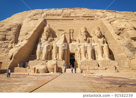 Abu Simbel, a rock in Nubia, two ancient Egyptian temples, the time of Ramses II 91582239
