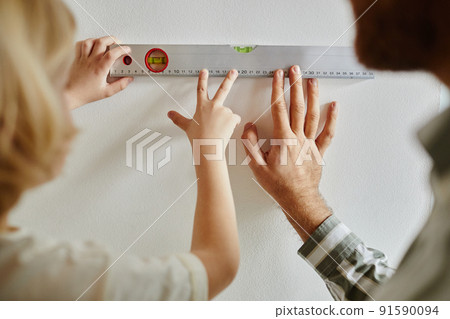 Happy Father and Son Hanging Picture 91590094