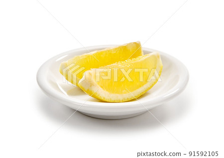 Lemon comb cut photo Lemon comb cut photo 91592105