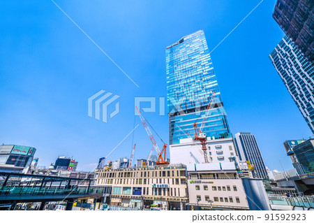 Tokyo cityscape of Japan The dismantling work of Tokyu Toyoko store has progressed and the cityscape of Miyamasuzaka Shita can be seen = July 1st Tokyo cityscape of Japan The dismantling work of Tokyu Toyoko store has progressed and the cityscape of Miyamasuzaka Shita can be seen = July 1st 91592923