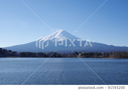 從河口湖看冬天的富士山 91593200