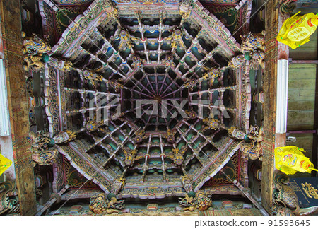Lukang Tianhou Temple is one of the oldest temples in Taiwan to Mazu. Lukang Tianhou Temple is one of the oldest temples in Taiwan to Mazu. 91593645