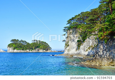 Sanriku Fukko National Park Miyako City, Iwate Prefecture Miyako Jodogahama Nakanohama overlooking the cliffs of Odaiba and the tip of the Tashirozaki Peninsula Sanriku Fukko National Park Miyako City, Iwate Prefecture Miyako Jodogahama Nakanohama overlooking the cliffs of Odaiba and the tip of the Tashirozaki Peninsula 91594703