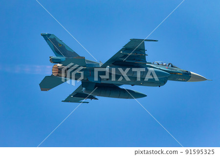 F2 fighter plane 91595325