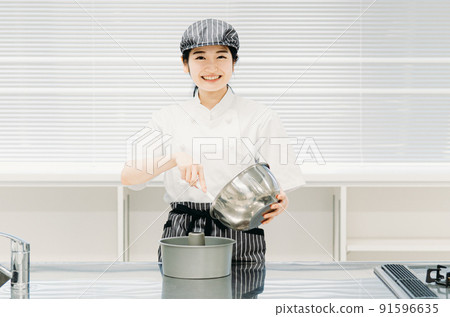 糕點師和糖果衛生的日本女性 91596635
