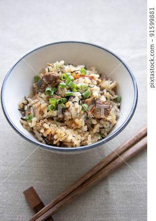 鯖魚羊栖菜飯 91599881