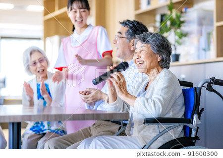 享受休閒的前輩 91600300