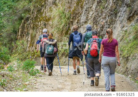 薩爾坎泰徒步旅行 91601325