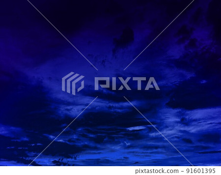 可疑的顏色 可疑的顏色 91601395