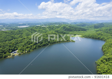 北海道白老伊的波羅托湖鳥瞰圖（與烏波波伊相鄰的湖） 91601418