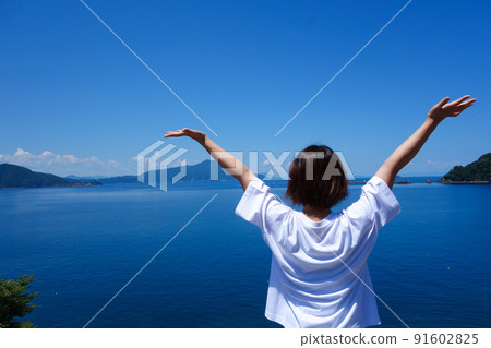 藍天碧海女後視 藍天碧海女後視 91602825