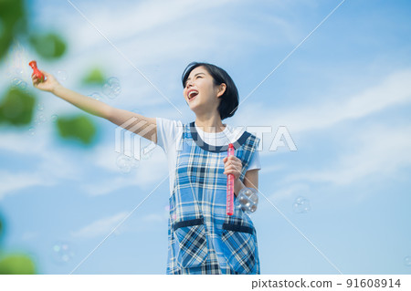 幼兒園老師藍天 幼兒園老師藍天 91608914
