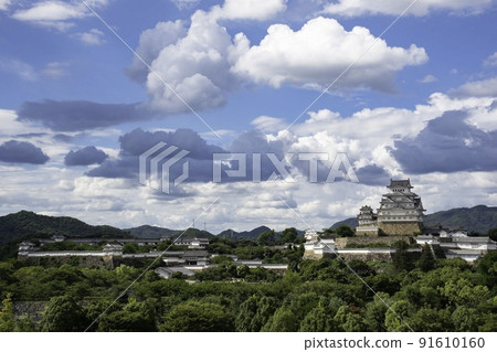 Himeji Castle "Summer Afternoon" 1/2 Himeji Castle "Summer Afternoon" 1/2 91610160