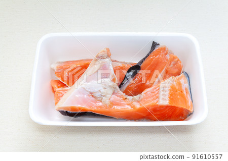 Salt and silver salmon sickle, cut off pack included [white background] 91610557