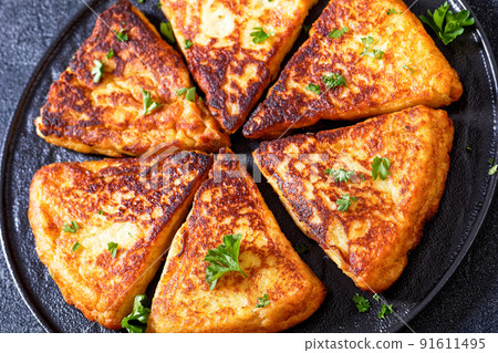 Potato Farls, Irish Potato Cakes, potato bread 91611495