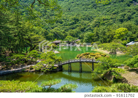 [Takamatsu City] Ritsurin Garden View from Hiraimine 91611702