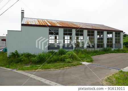 鴨內村三內中小學校(閉館) 鴨內村三內中小學校(閉館) 91613011
